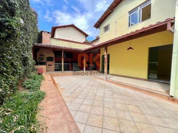 Casa à venda no Alípio de Melo: 