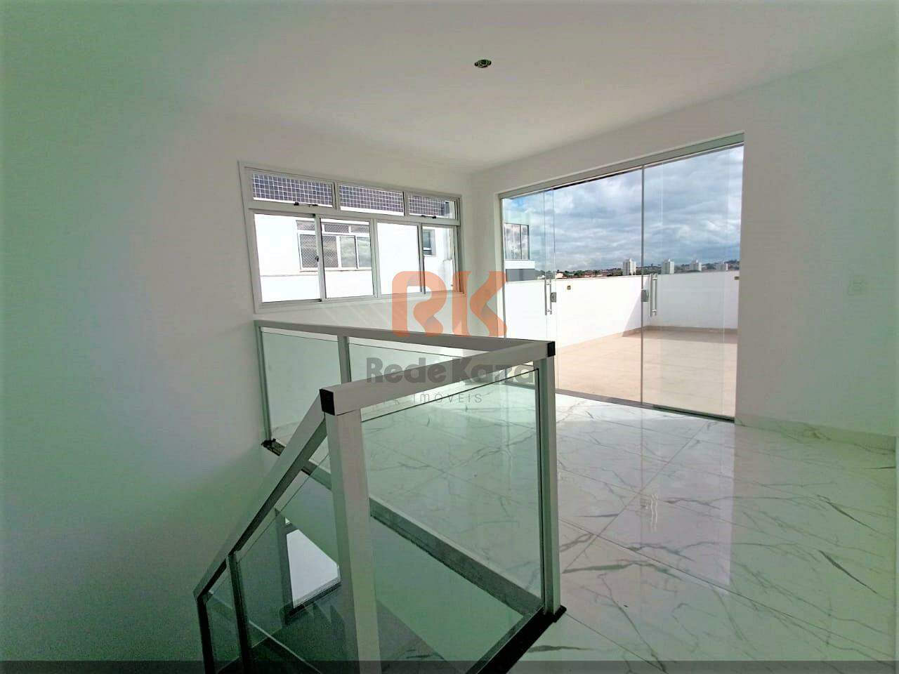 Cobertura à venda no Santa Branca: 