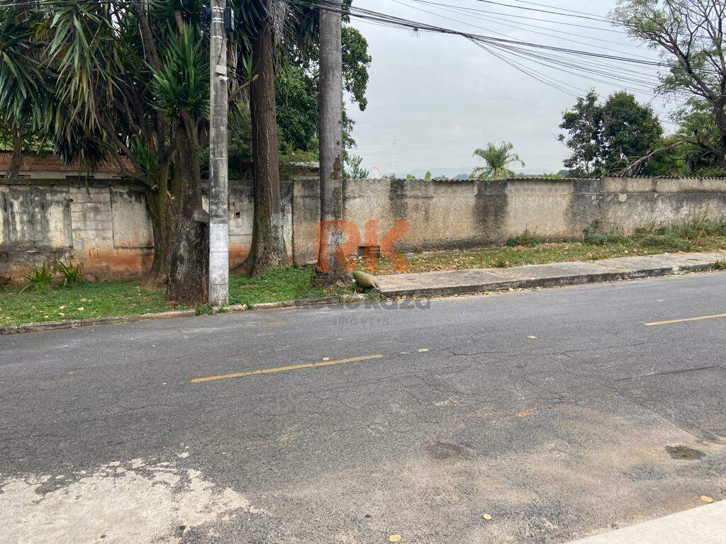 Lote à venda no Bandeirantes: 