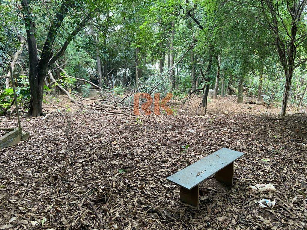 Lote à venda no Bandeirantes: 