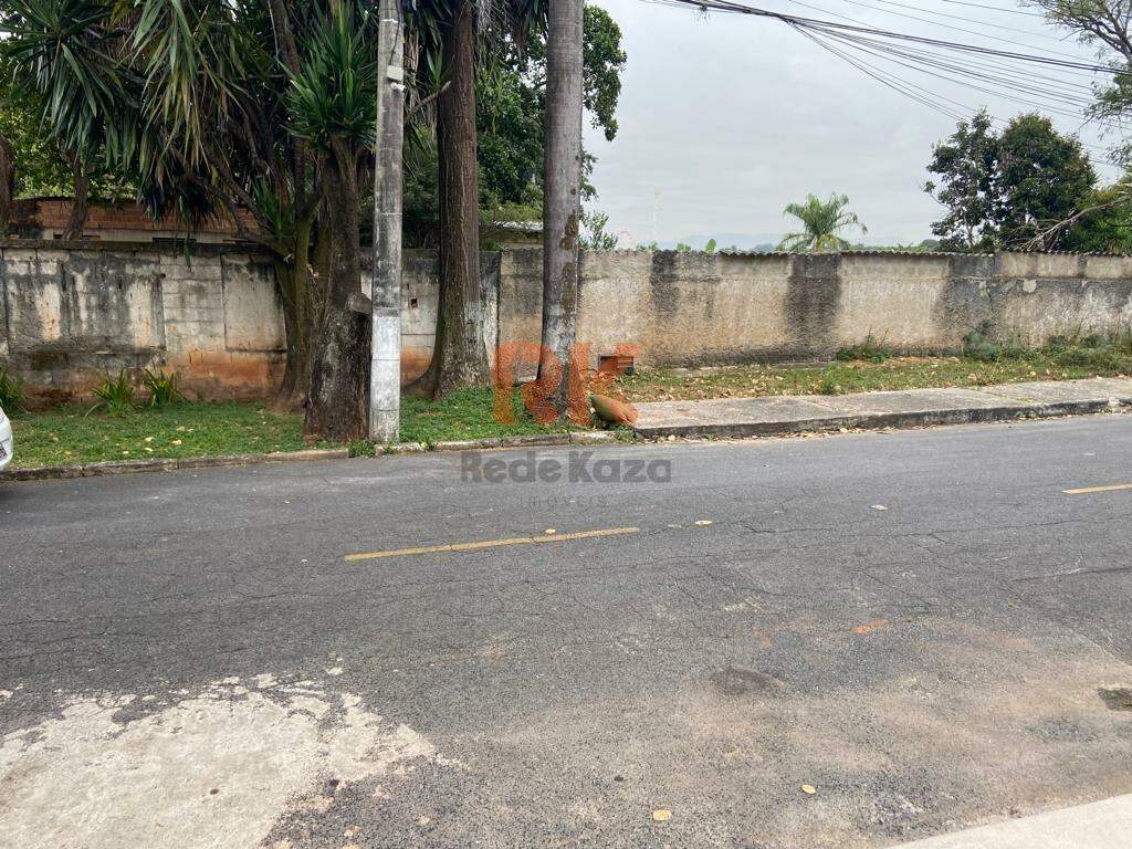 Lote à venda no Bandeirantes: 