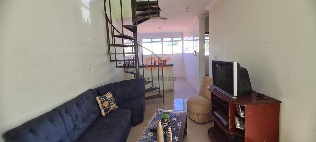 Cobertura à venda no Arvoredo: 