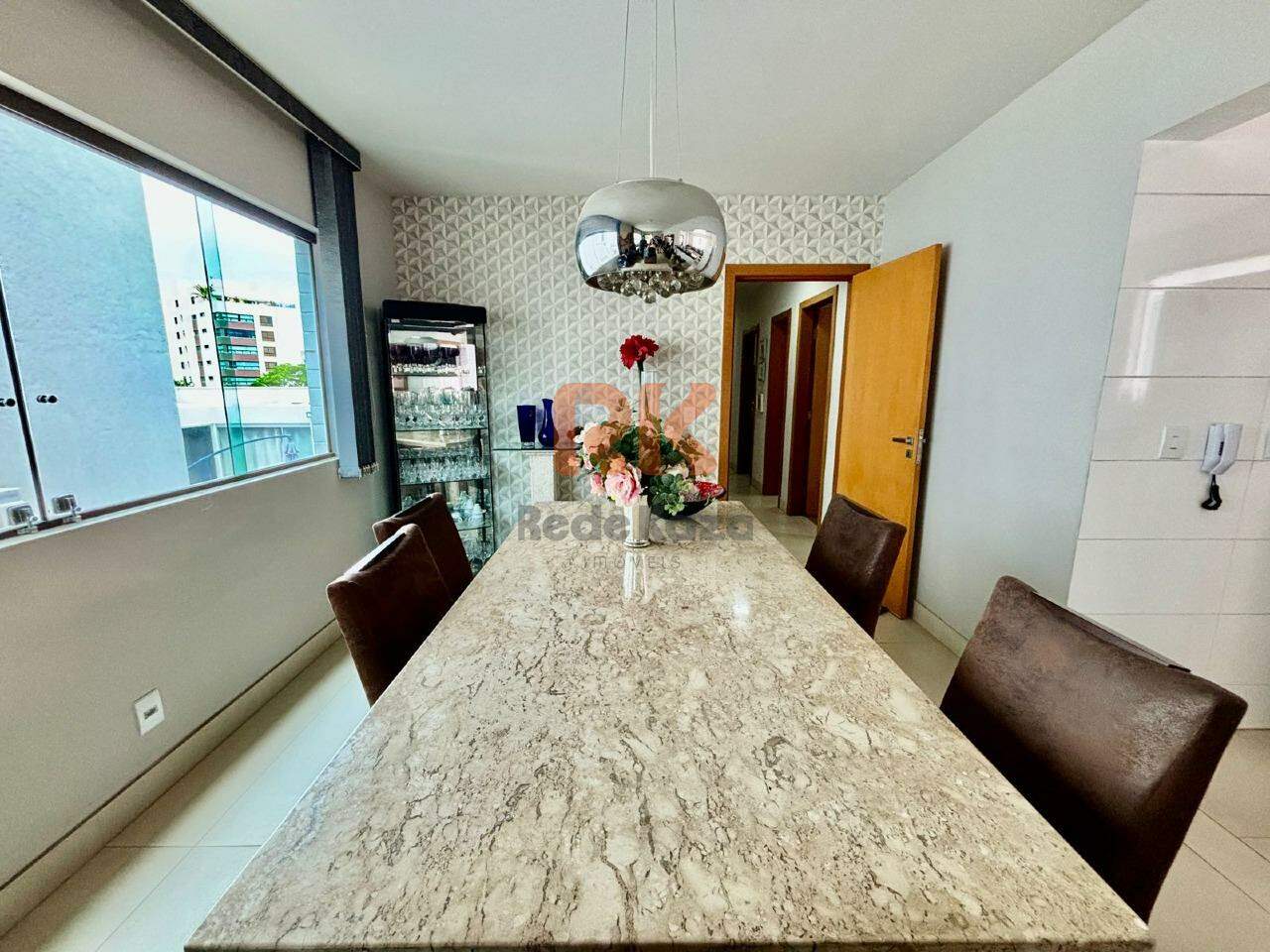 Apartamento à venda no Liberdade: 