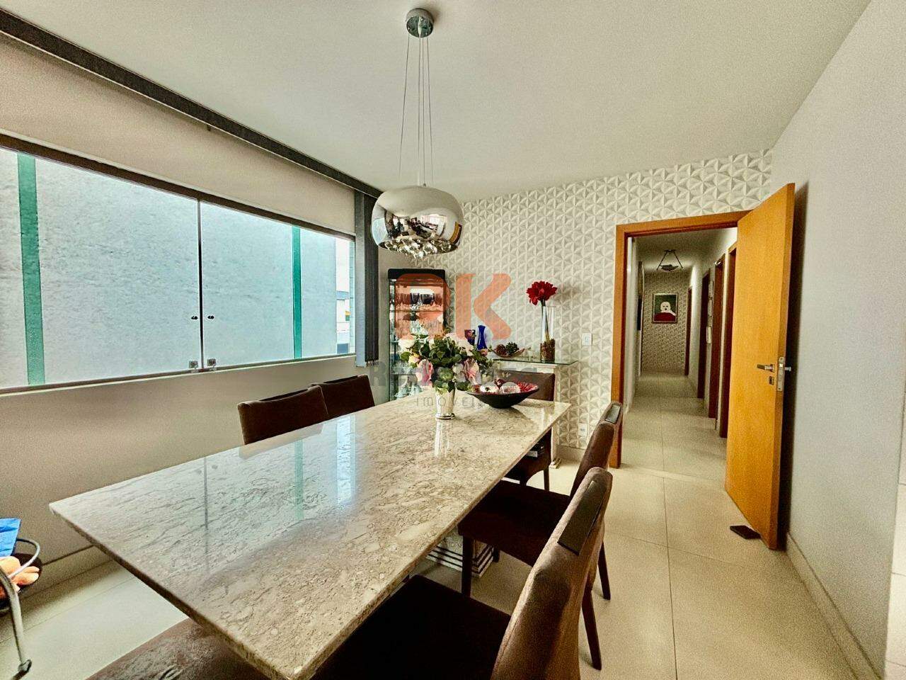 Apartamento à venda no Liberdade: 