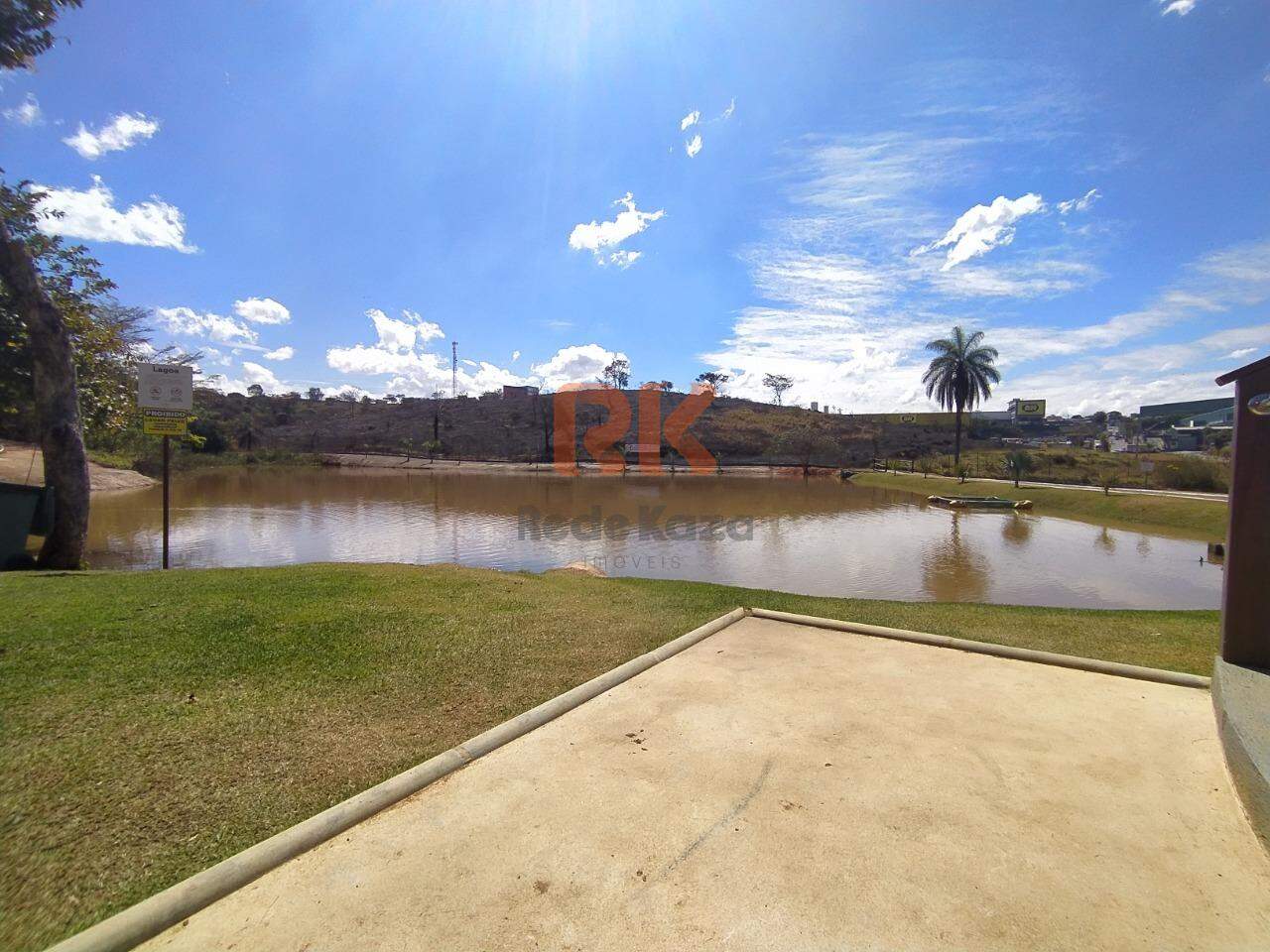 Lote em Condomínio à venda no Portal Do Sol: 