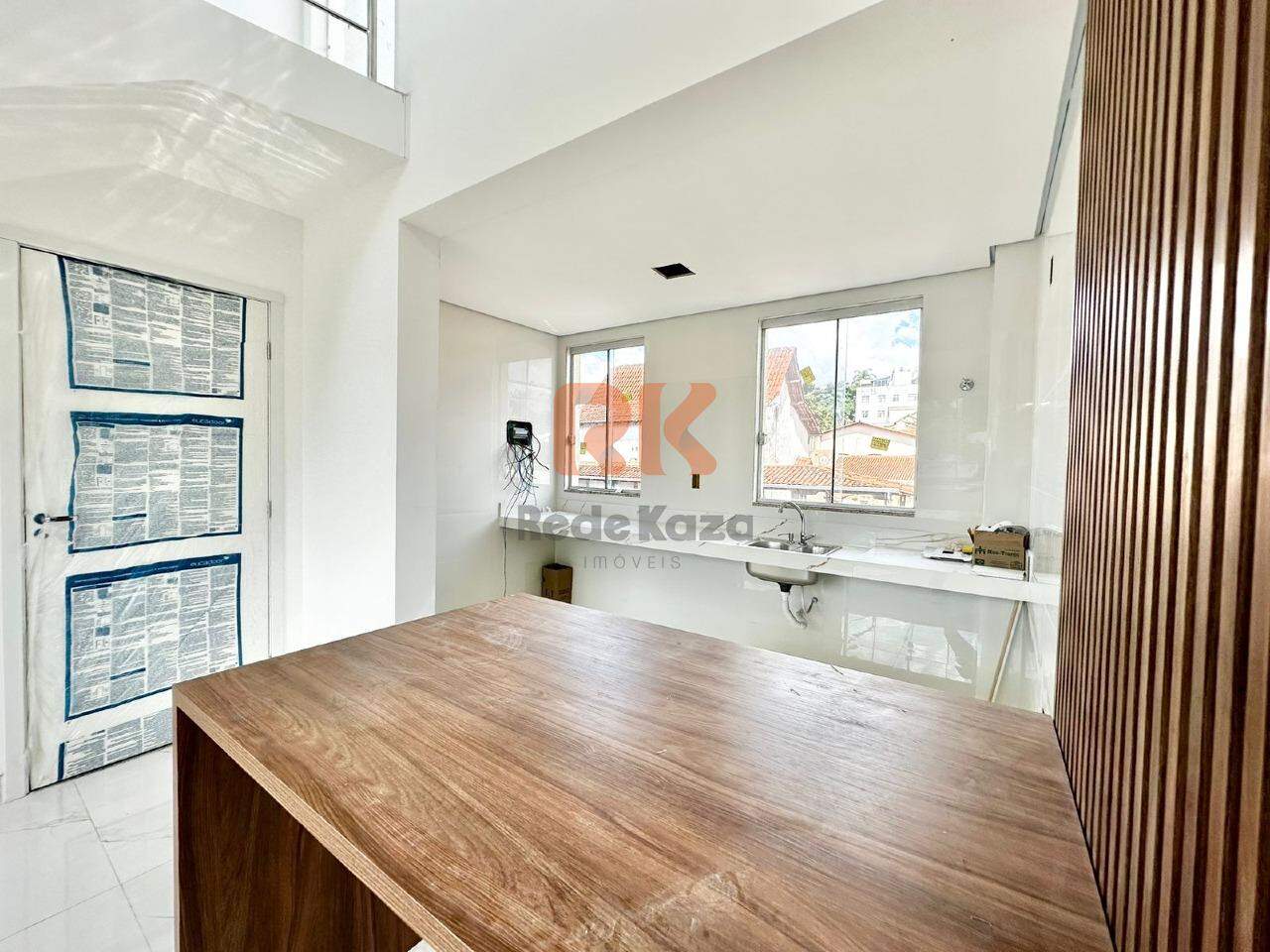 Cobertura à venda no Santa Amélia: 