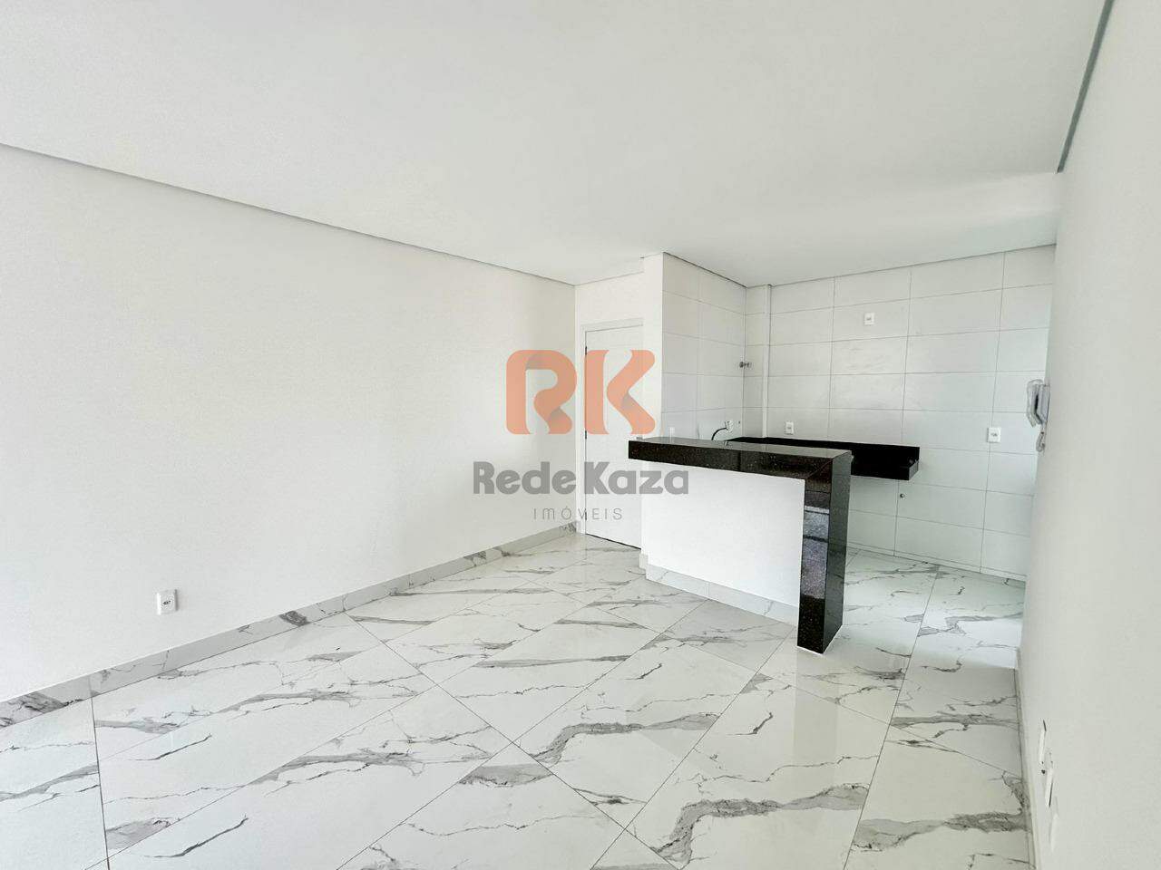 Apartamento à venda no Itapoã: 