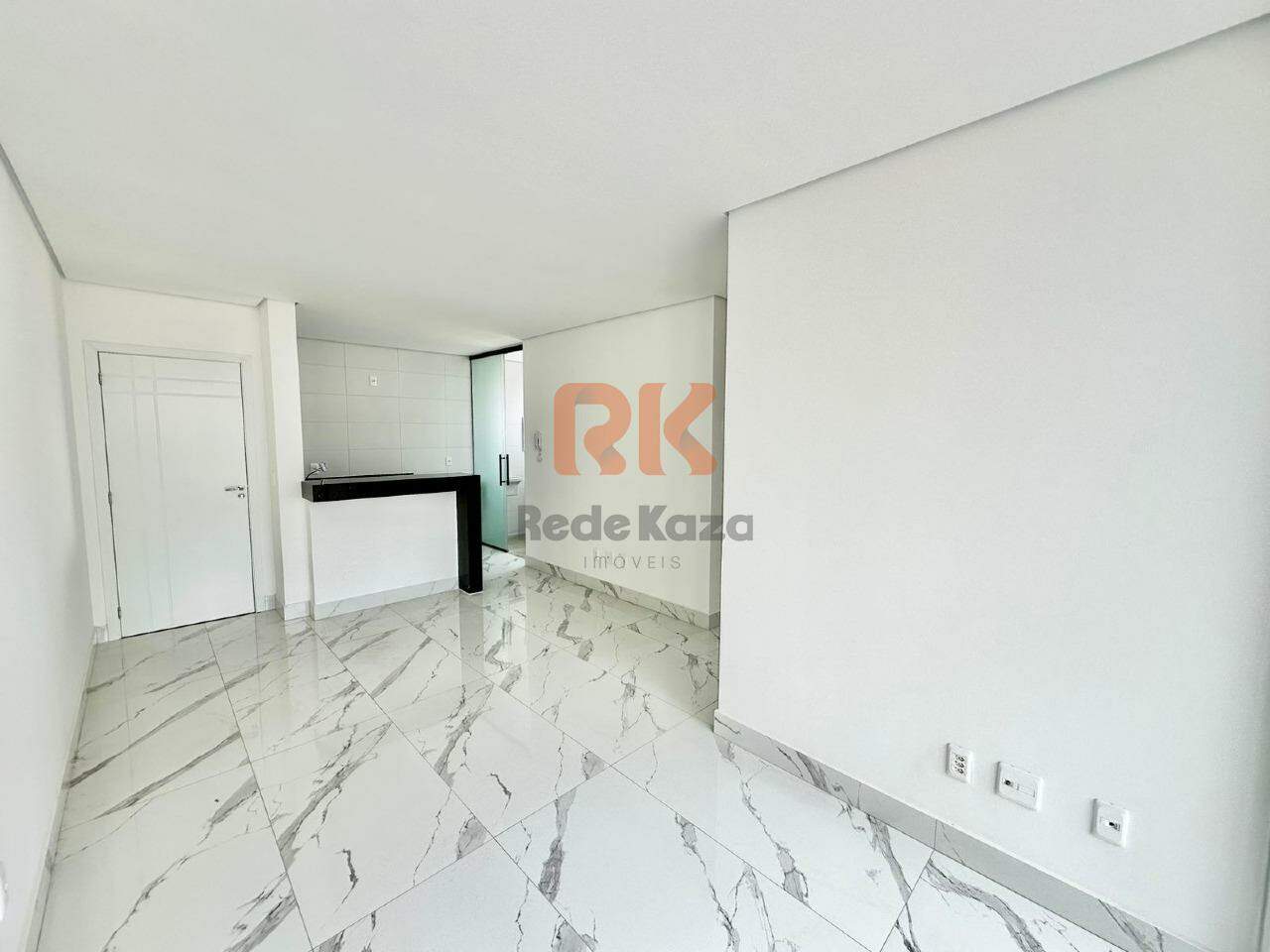 Apartamento à venda no Itapoã: 