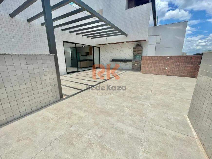 Cobertura à venda no Itapoã: 