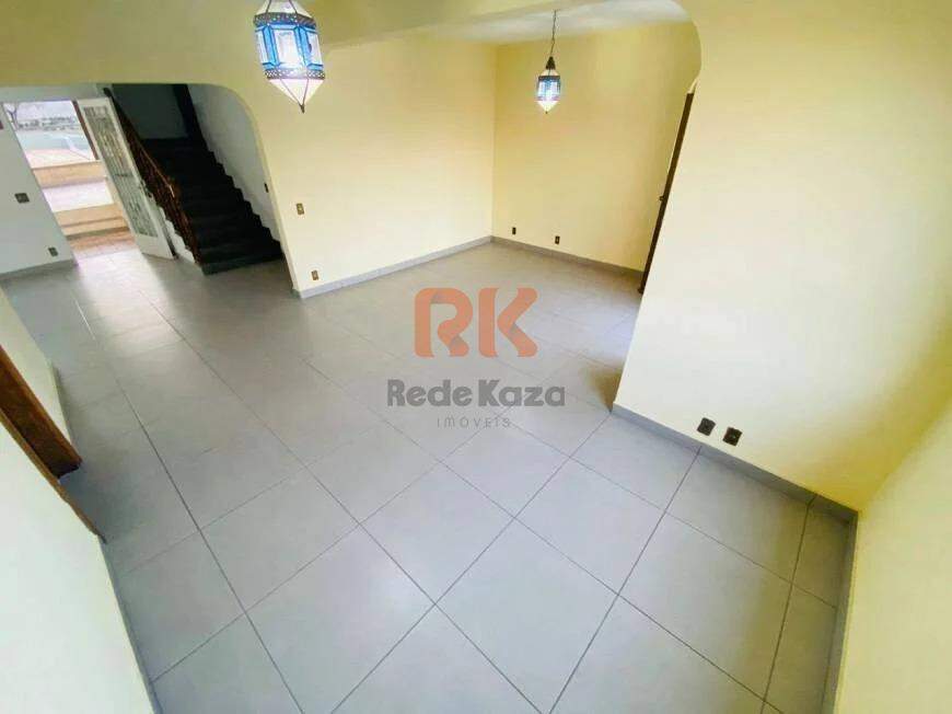 Casa à venda no Bandeirantes: 