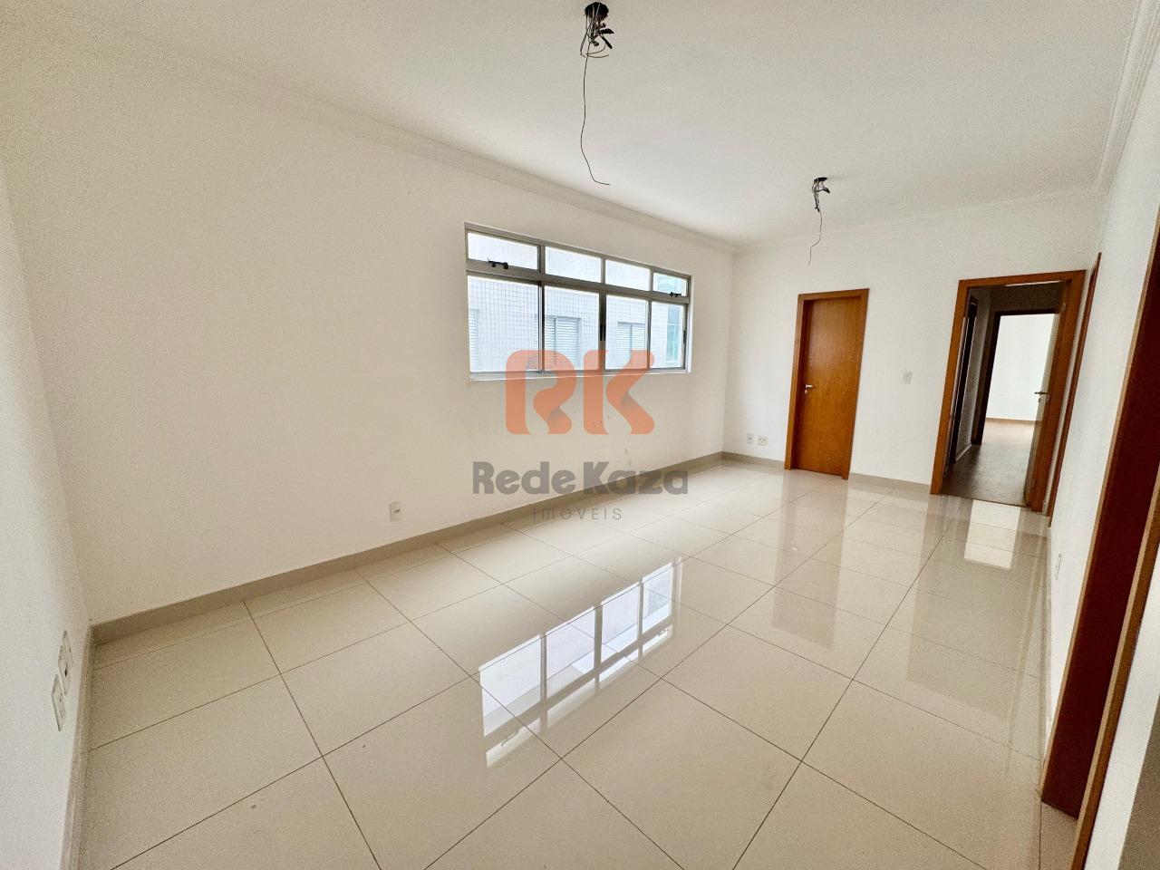 Apartamento à venda no Liberdade: 