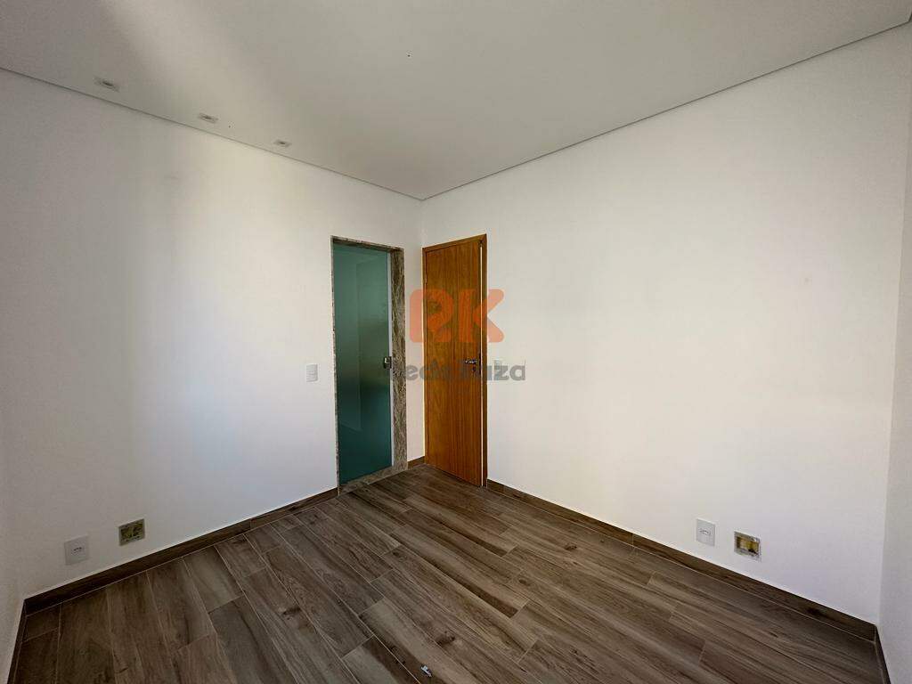 Cobertura à venda no Novo Eldorado: 