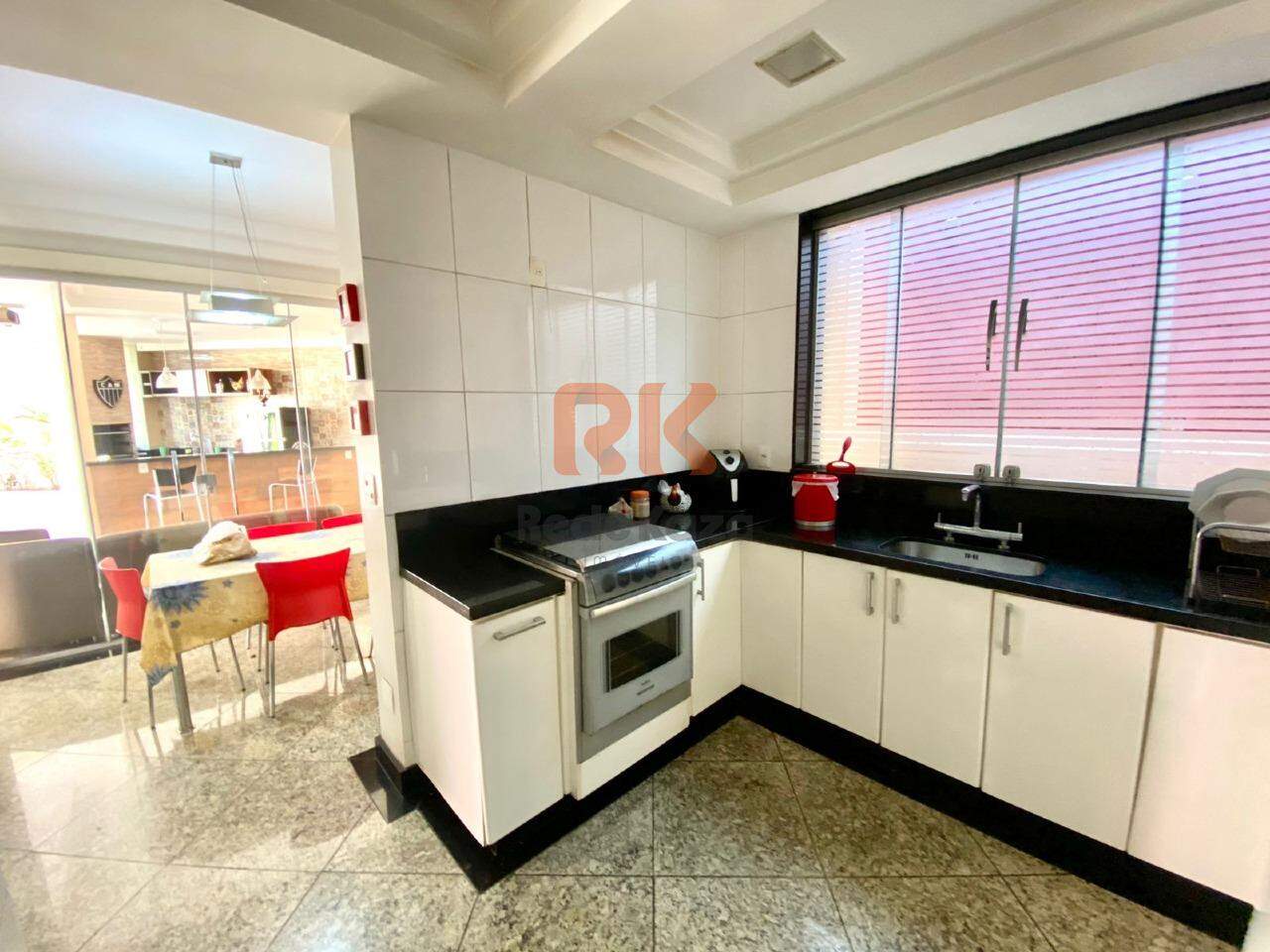 Casa à venda no Palmares: 