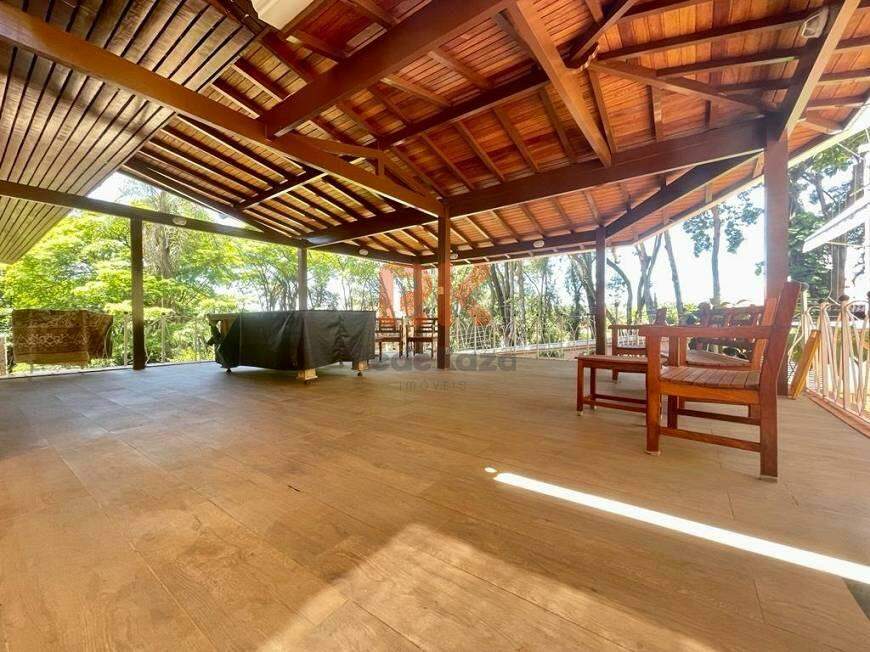 Casa à venda no Bandeirantes: 