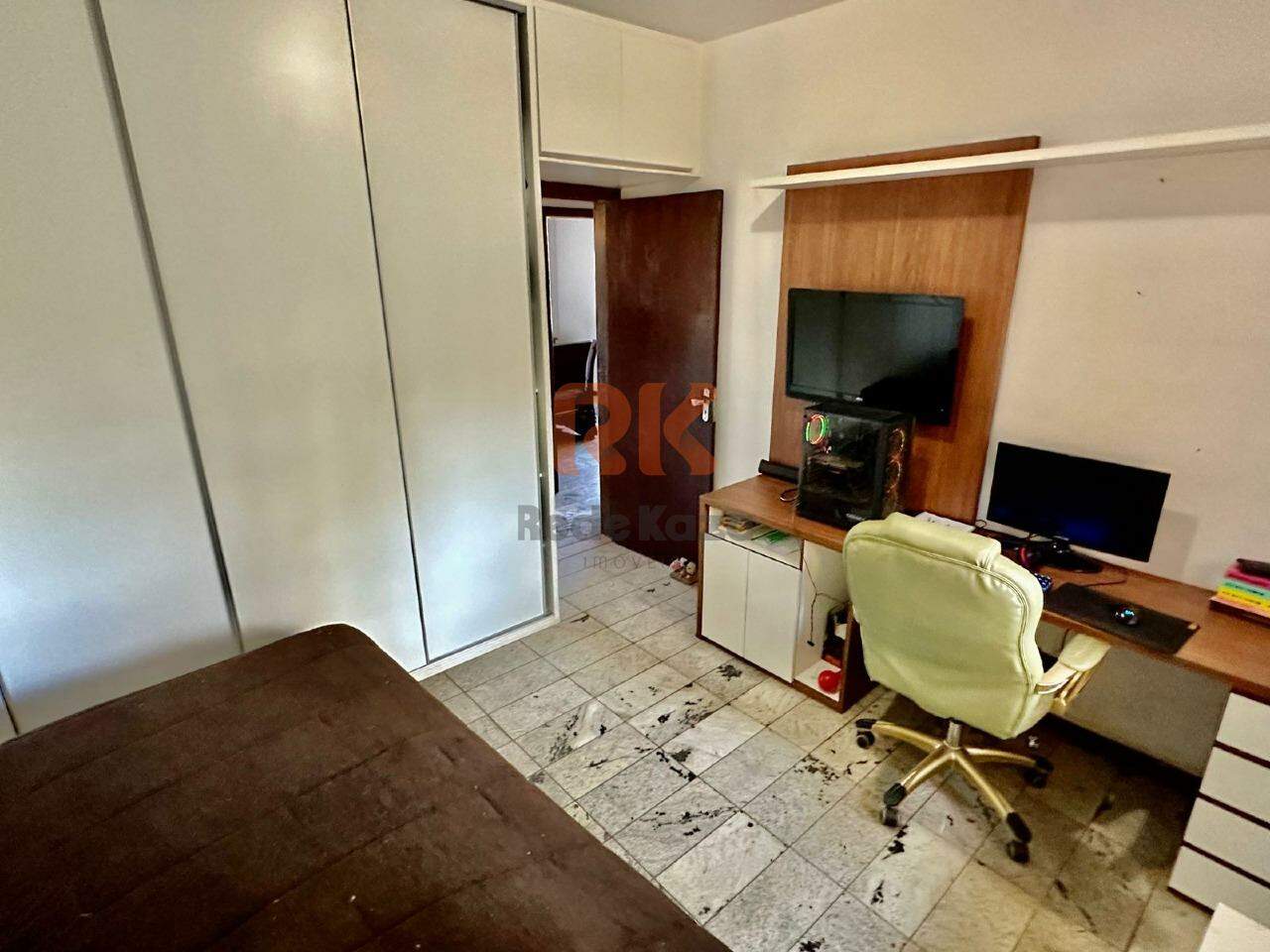 Casa à venda no Bandeirantes: 