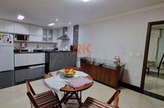 Casa à venda no Castelo: 