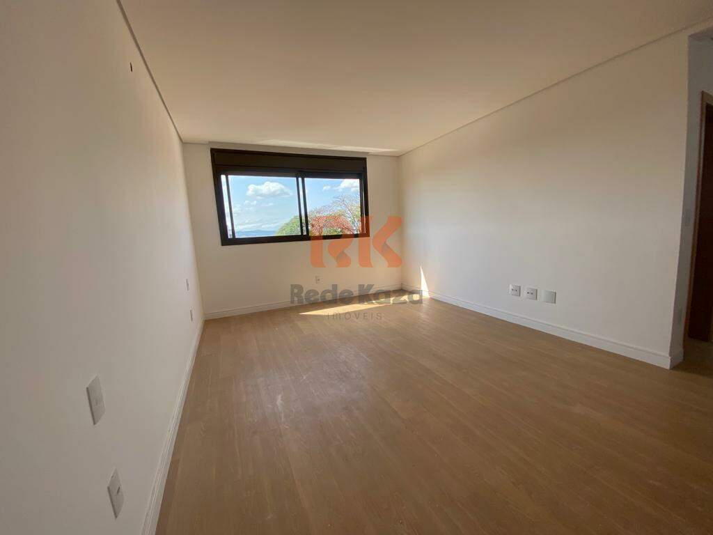 Cobertura à venda no Santa Rosa: 