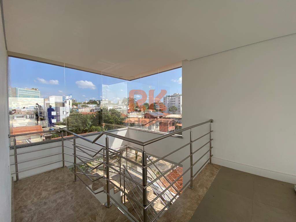 Cobertura à venda no Santa Rosa: 