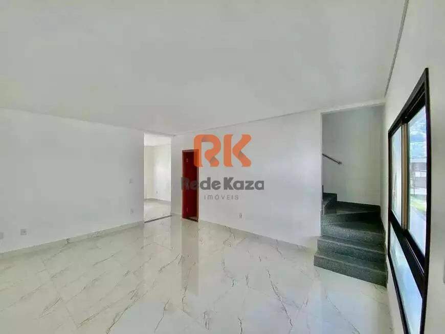 Casa à venda no Trevo: 