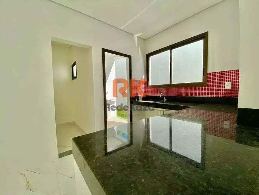 Casa à venda no Trevo: 