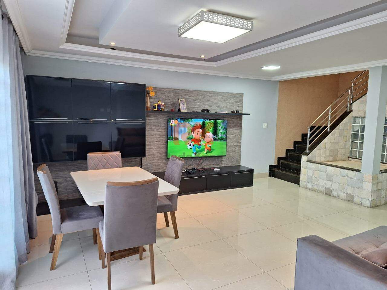 Casa à venda no Arvoredo 2ª Seção: 