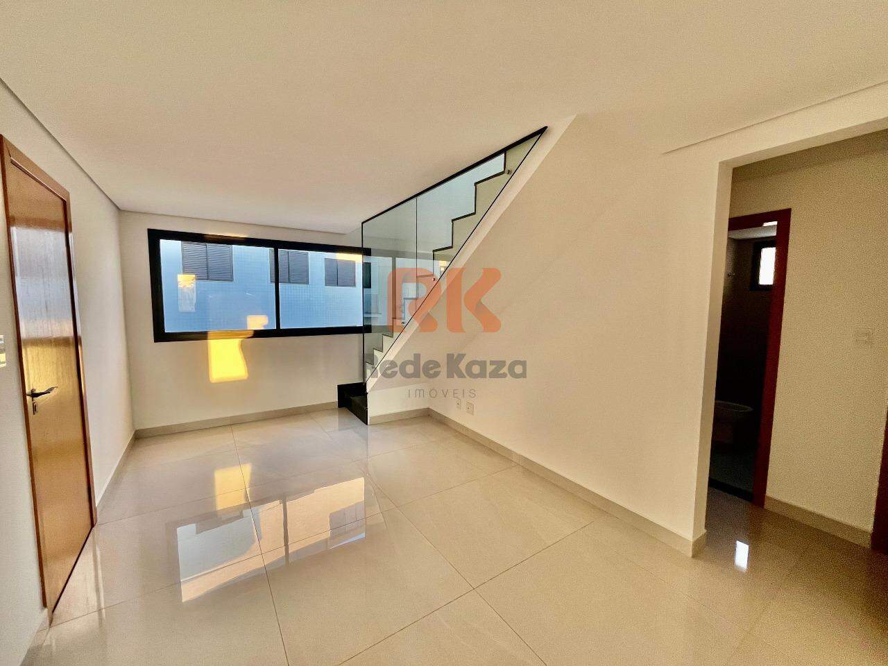 Cobertura à venda no Itapoã: 