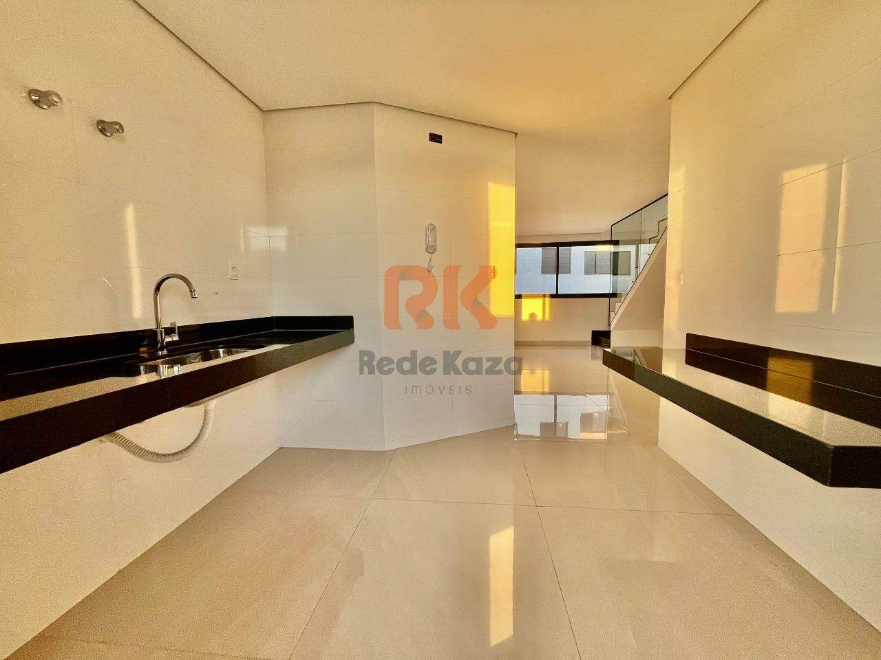 Cobertura à venda no Itapoã: 