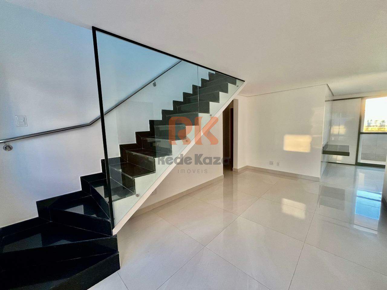 Cobertura à venda no Itapoã: 