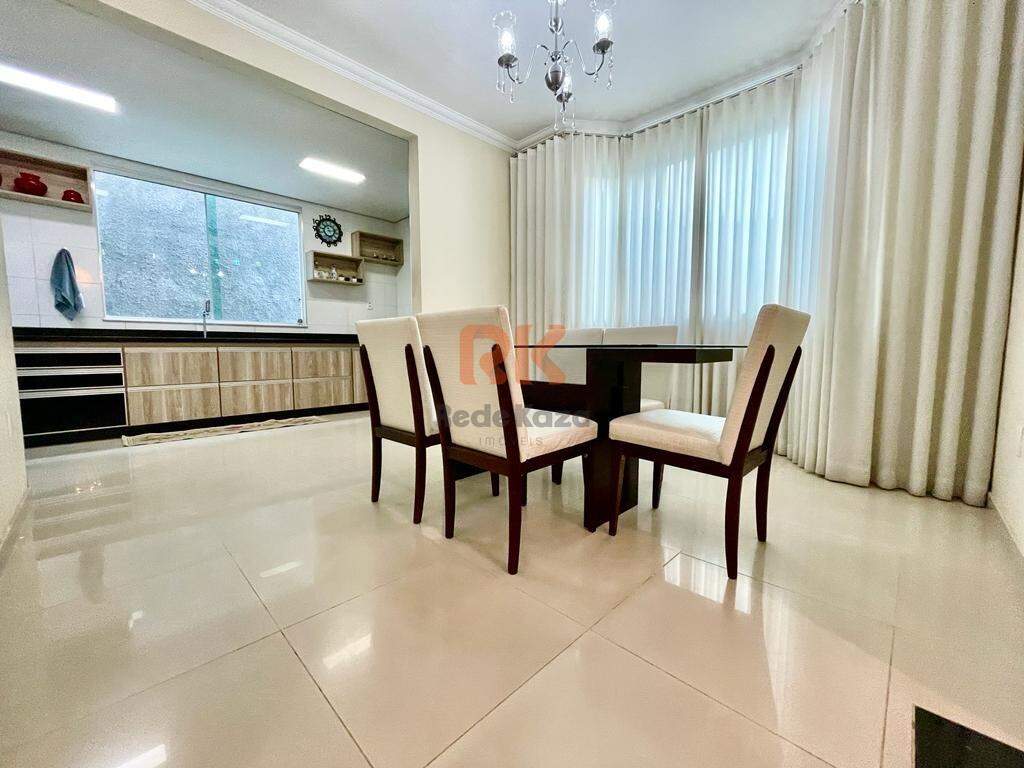 Casa à venda no Cabral: 