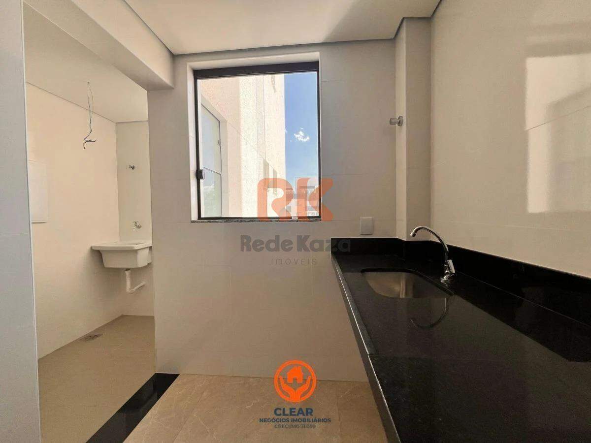 Apartamento à venda no Serrano: 