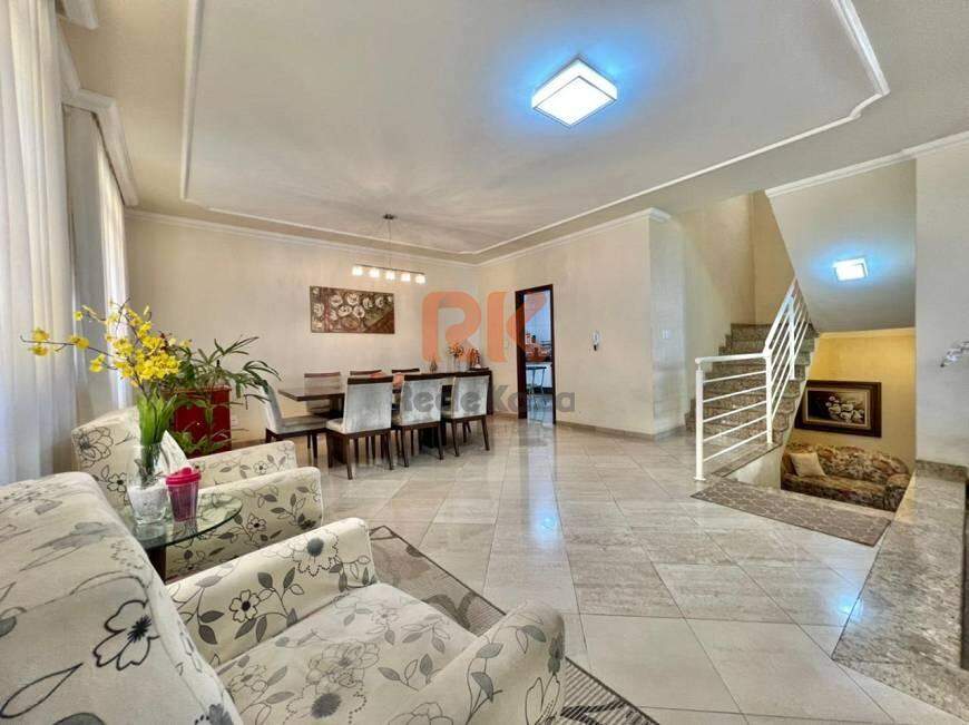 Casa à venda no Castelo: 