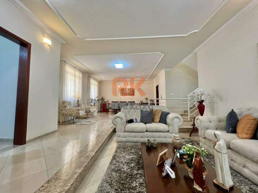 Casa à venda no Castelo: 