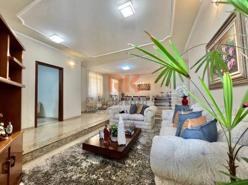 Casa à venda no Castelo: 