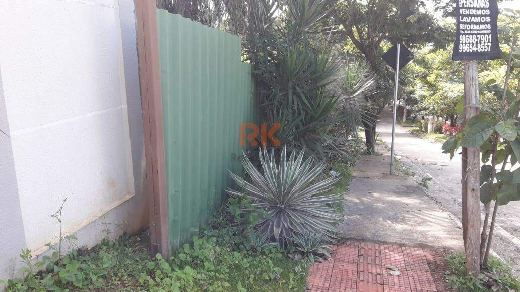 Terreno / Área à venda no Chácaras Cotia: 