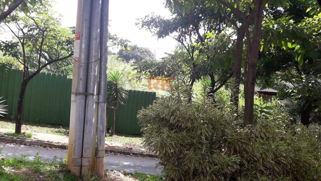 Terreno / Área à venda no Chácaras Cotia: 