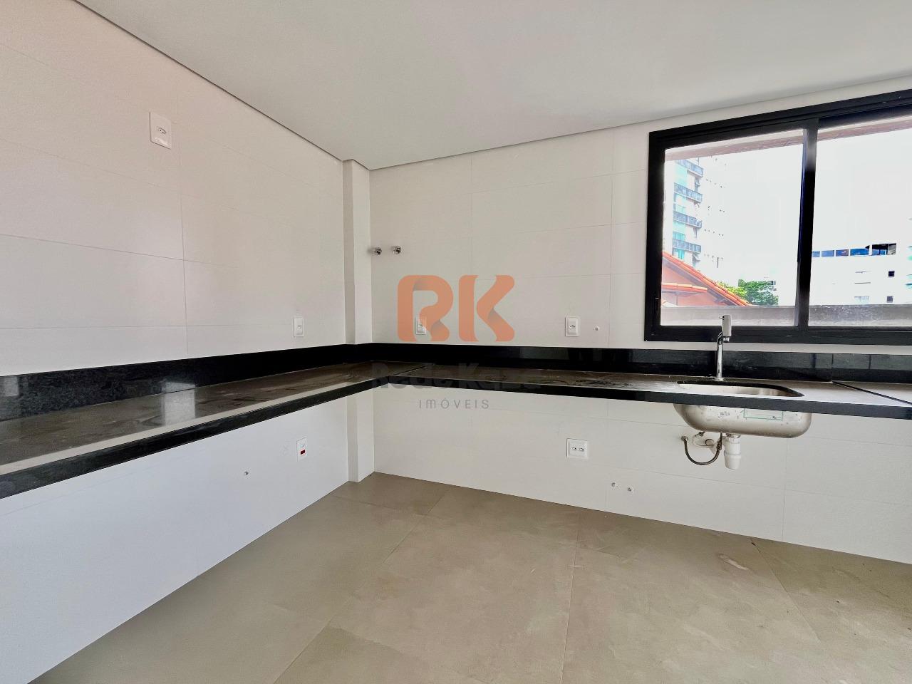 Área privativa à venda no Liberdade: 