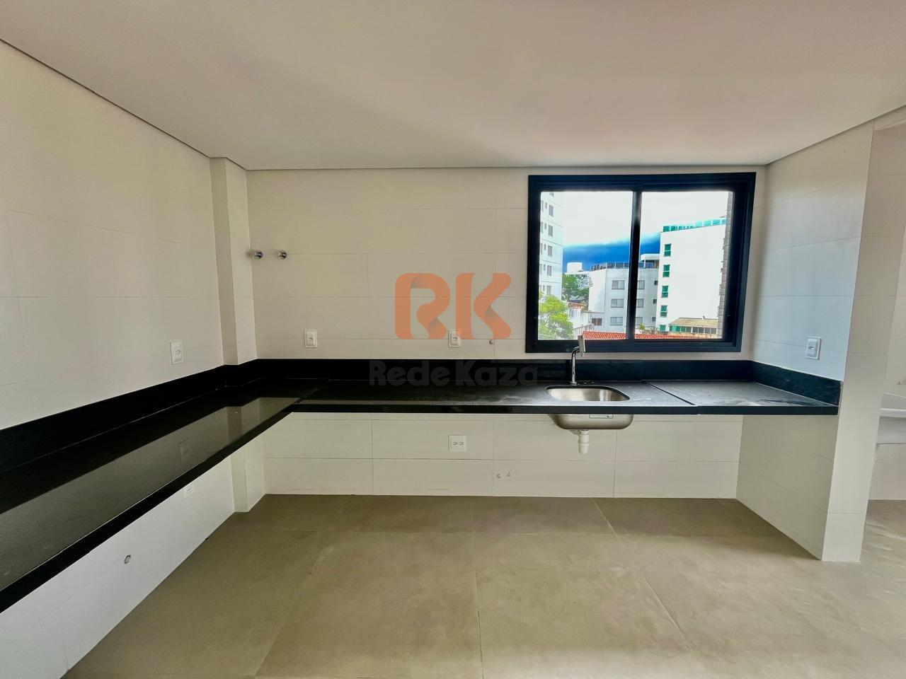 Apartamento à venda no Liberdade: 