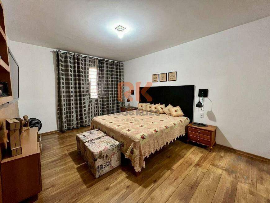 Casa para aluguel no Castelo: 