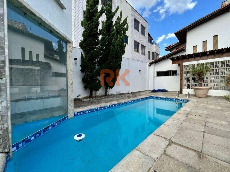 Casa para aluguel no Castelo: 