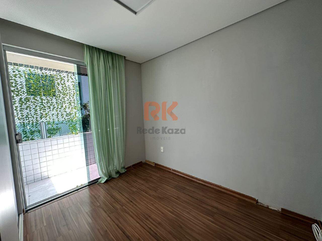 Apartamento à venda no Cabral: 
