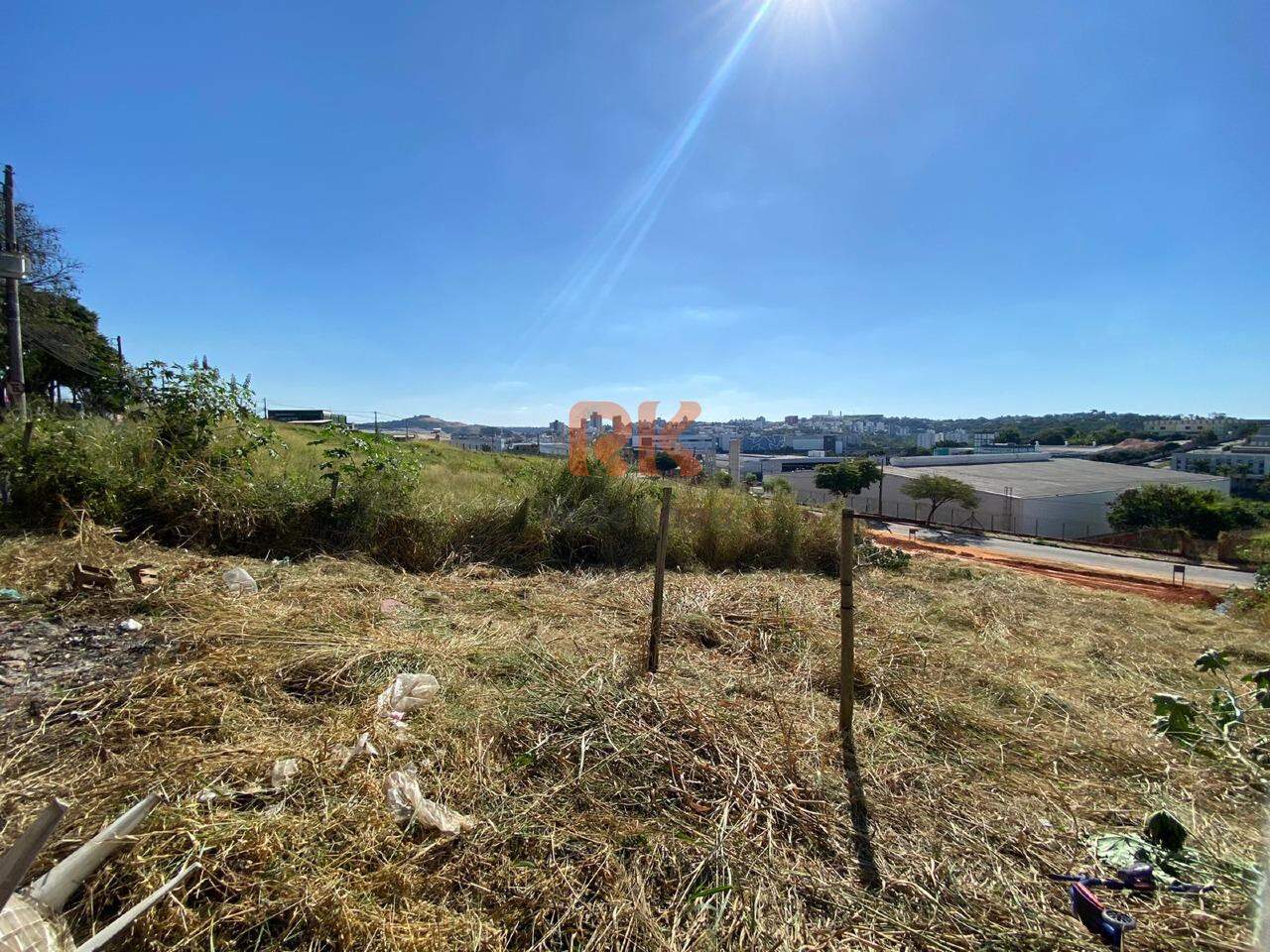 Lote Comercial à venda no Guanabara: 