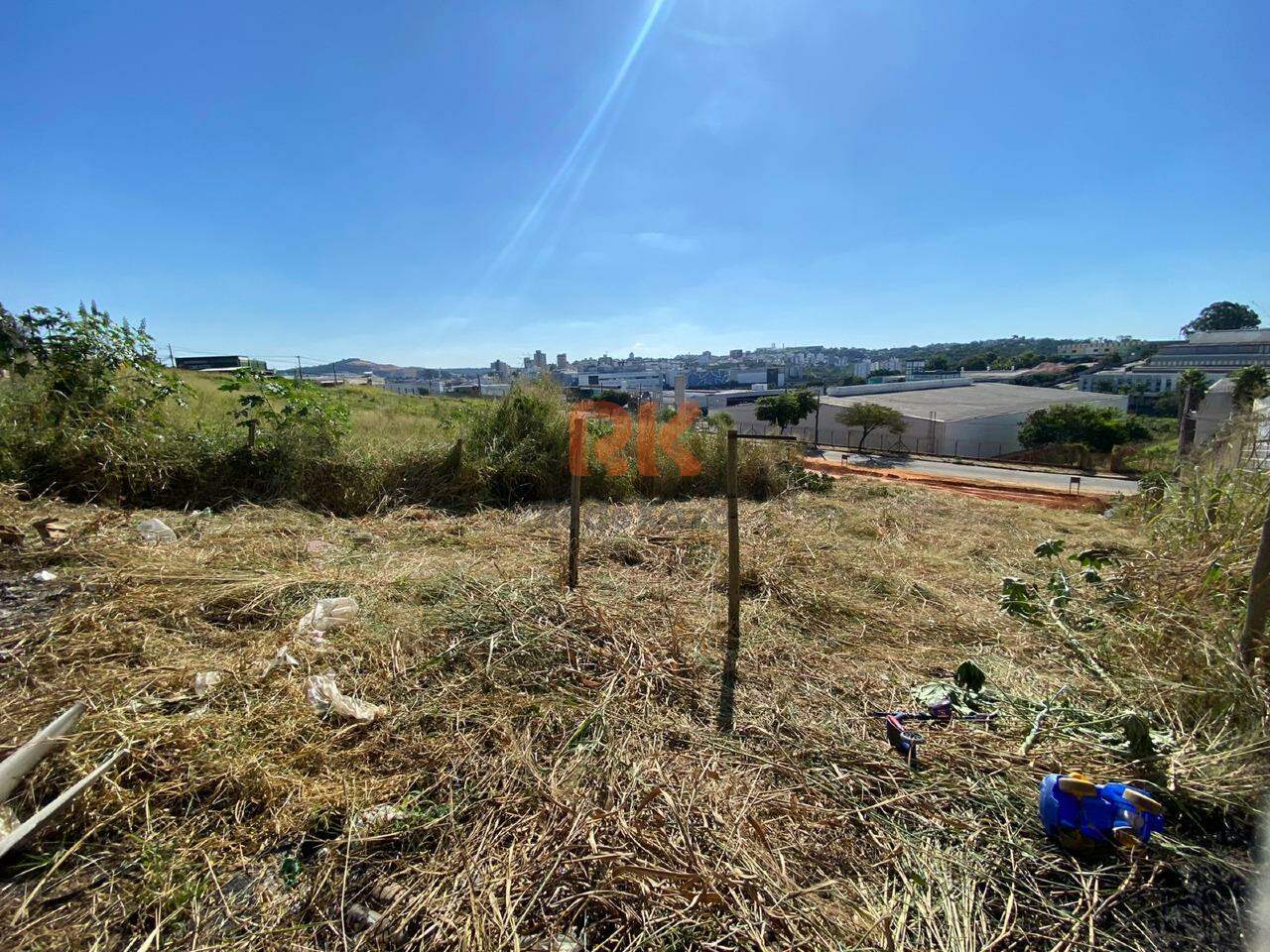 Lote Comercial à venda no Guanabara: 