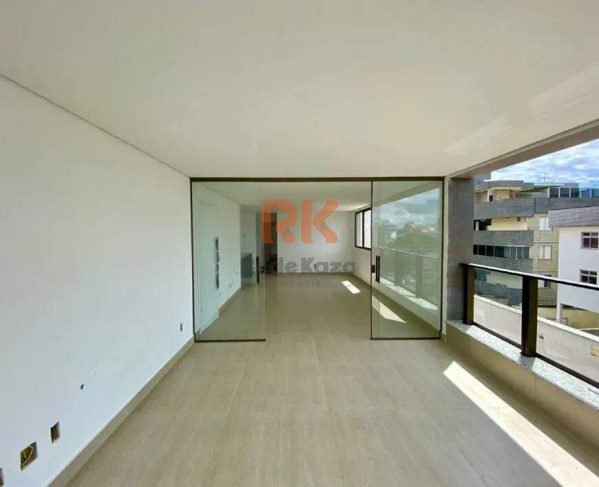 Apartamento à venda no Castelo: 