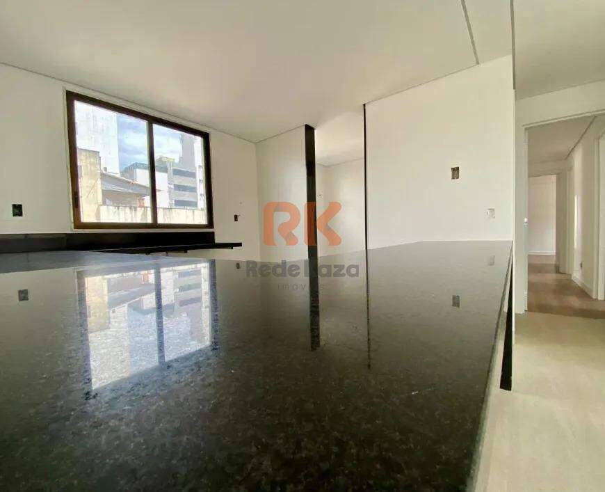 Apartamento à venda no Castelo: 