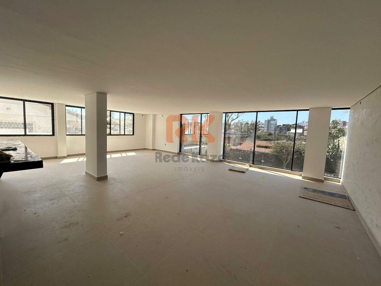 Área privativa à venda no Itapoã: 