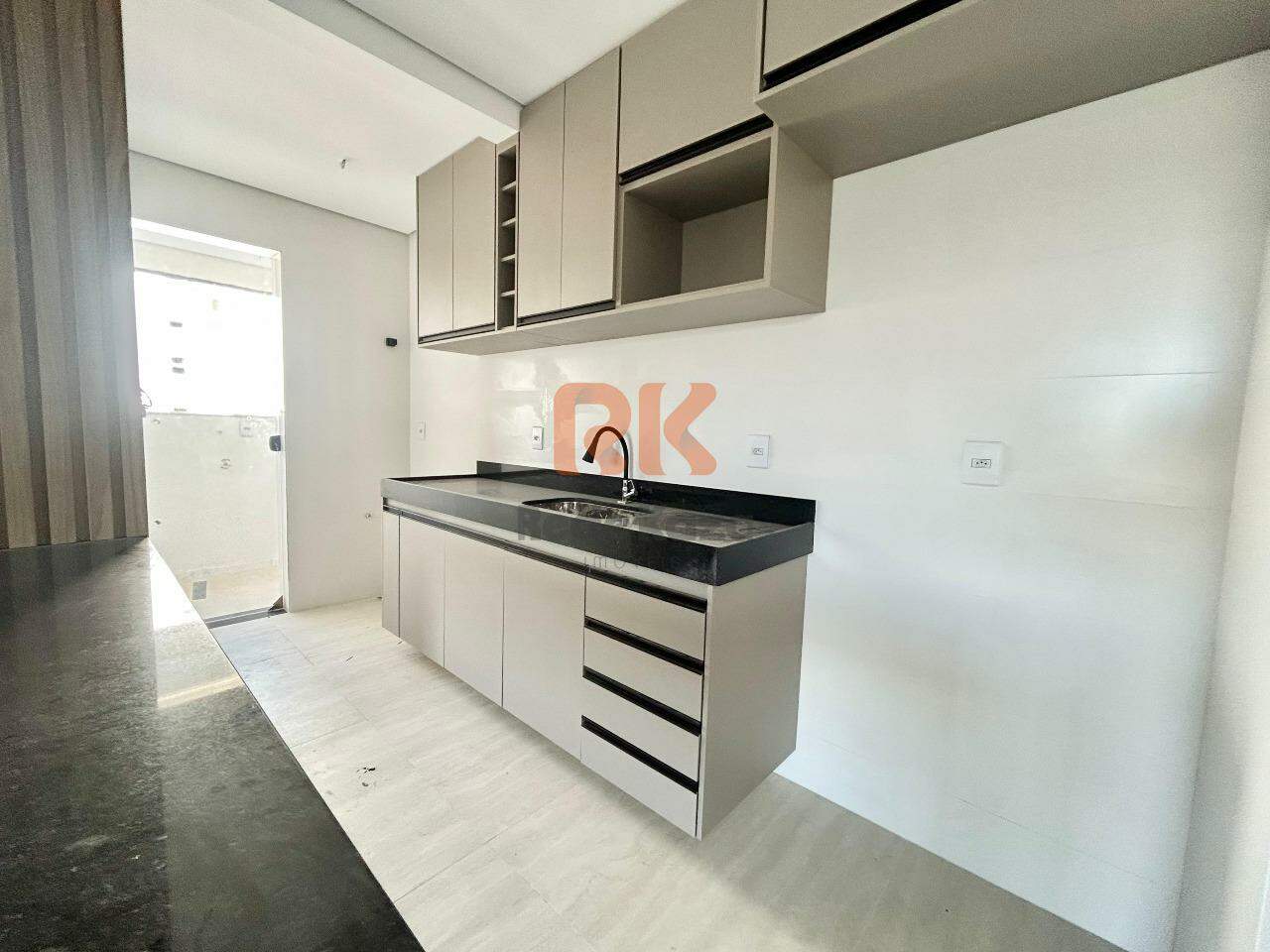 Apartamento à venda no Itapoã: 