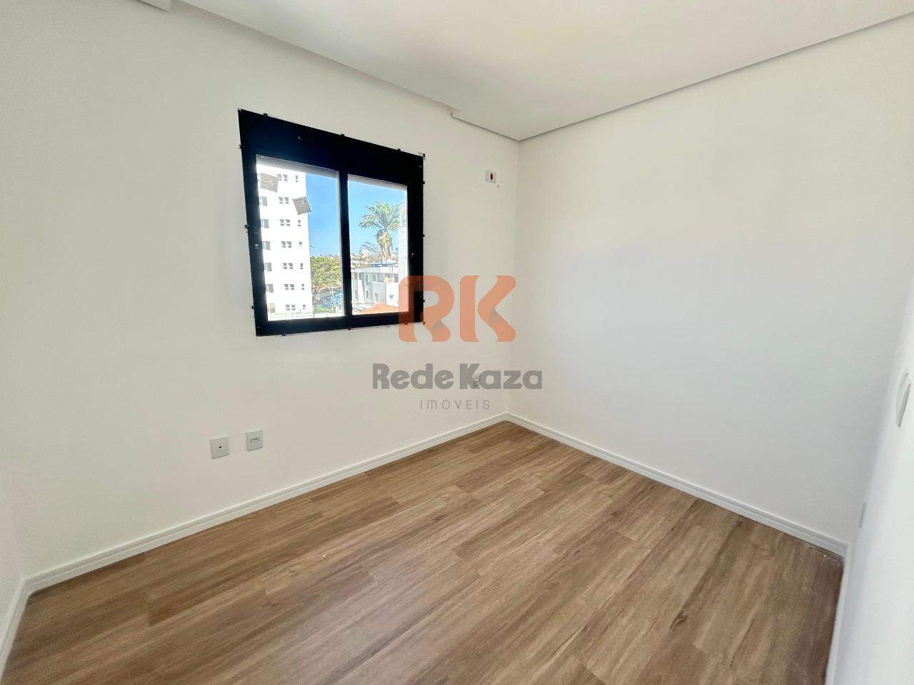 Cobertura à venda no Itapoã: 