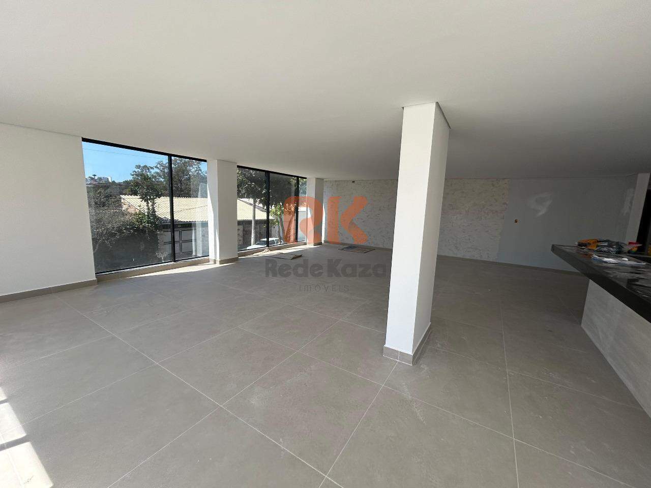 Cobertura à venda no Itapoã: 