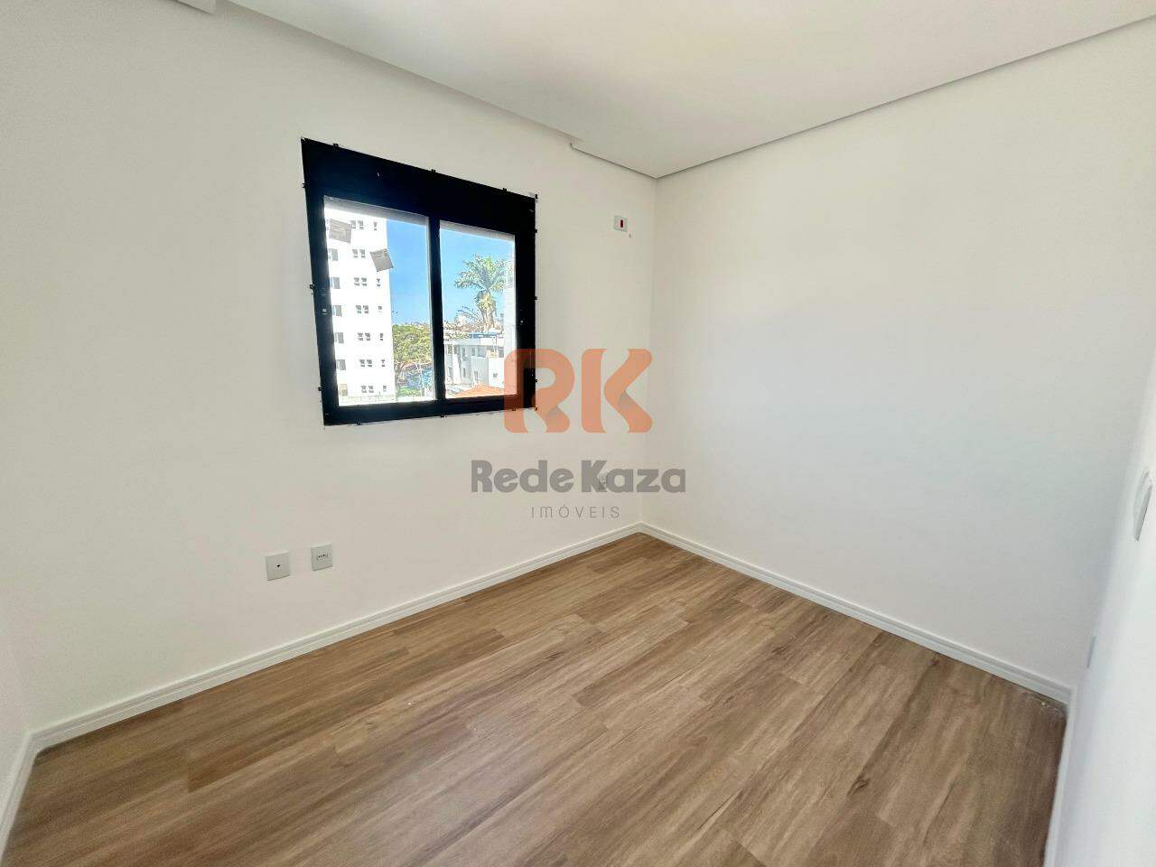 Cobertura à venda no Itapoã: 