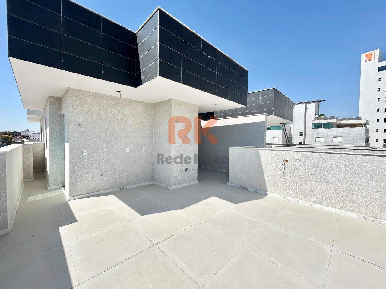 Cobertura à venda no Itapoã: 